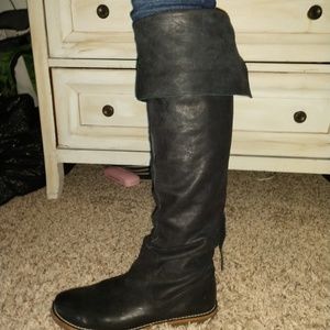 Frye xtall leather boots